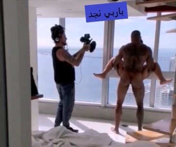 باربي نجد تصور فيلم سكس مع الفحل الأجنبي يرفعها في السماء ويرزع بكسها